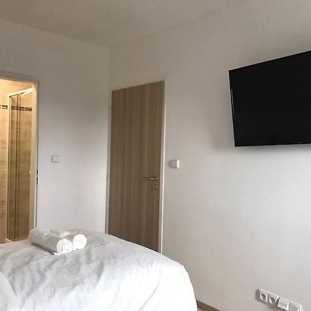 Apartment Diana Hostka  Zewnętrze zdjęcie
